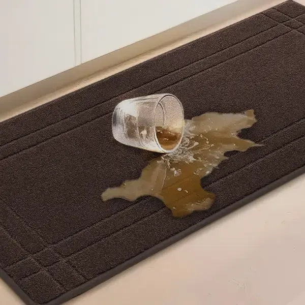 Absorbent Material of Scalloped Edge Kitchen Rug